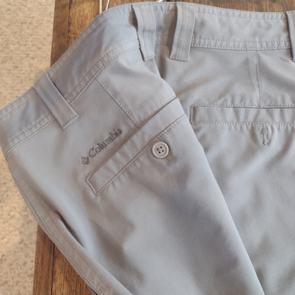 2 pair of men shorts - Picture 3 of 8